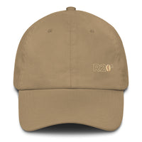 Khaki cap with a R2Bean2 logo on a white background